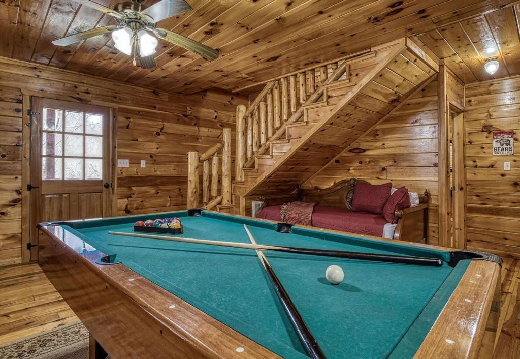 Wilderness Lodge, Hot Tub, Game Room, Pool Access, 1089 Free Tickets Each Paid Day, Dollywood And M Sevierville Bagian luar foto