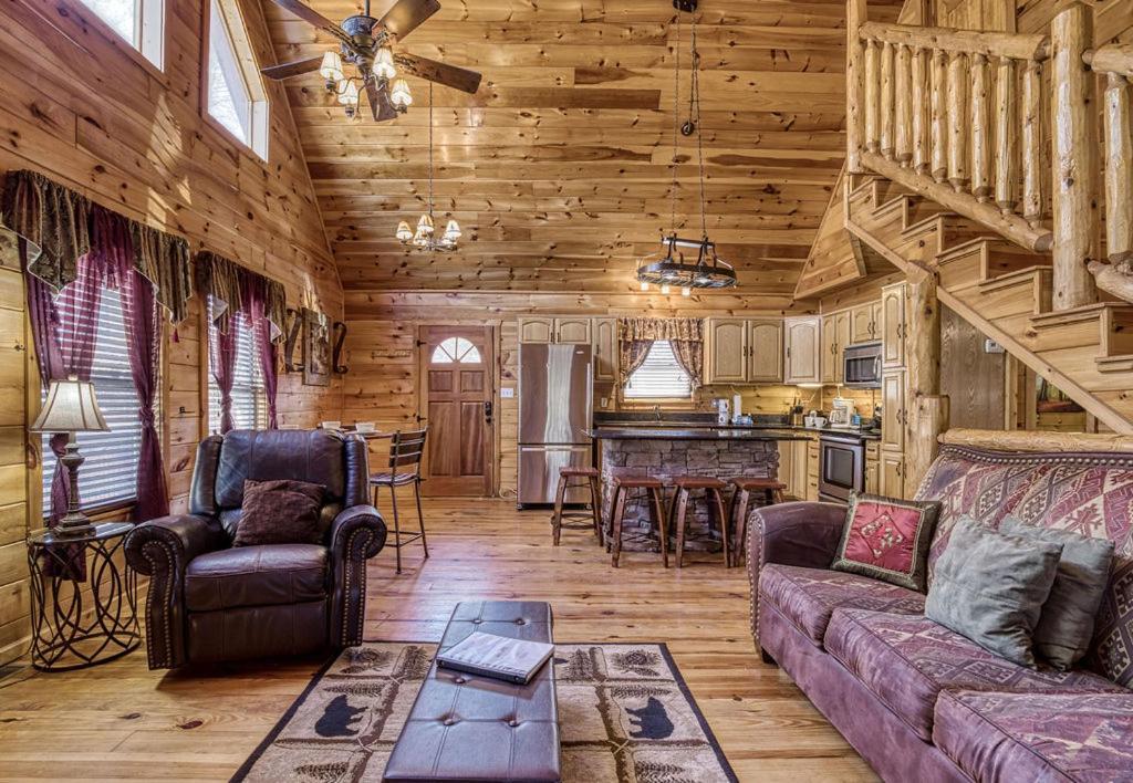 Wilderness Lodge, Hot Tub, Game Room, Pool Access, 1089 Free Tickets Each Paid Day, Dollywood And M Sevierville Bagian luar foto